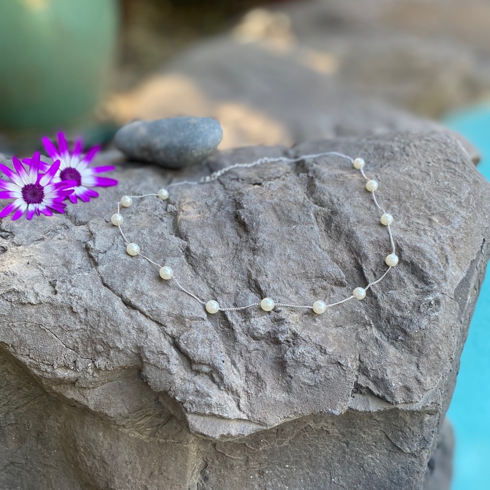 ⚠️NEW⚠️Dainty PEARL Choker Necklace - Picture 5 of 5
